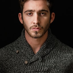 Ali D.